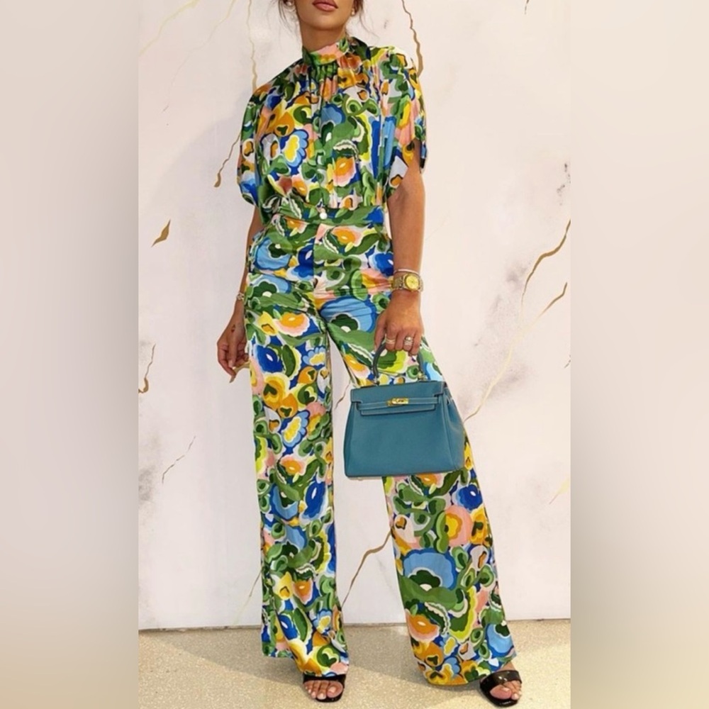 Two Piece Bold is Beautiful Pant Set
